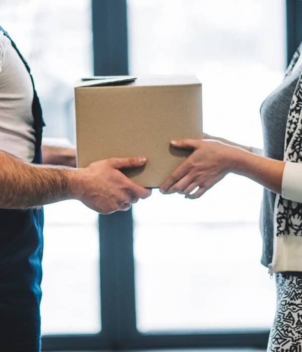 removals in Canary Wharf